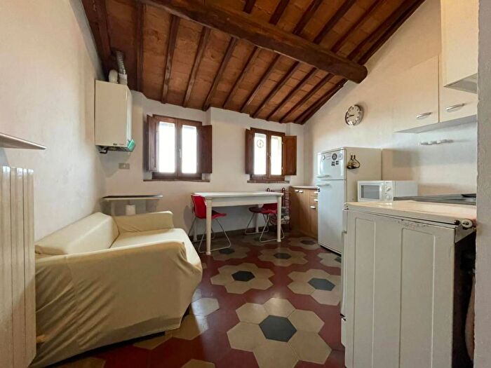 Appartamento trilocale in affitto in Via della Diana, San Marco Tufi, Siena