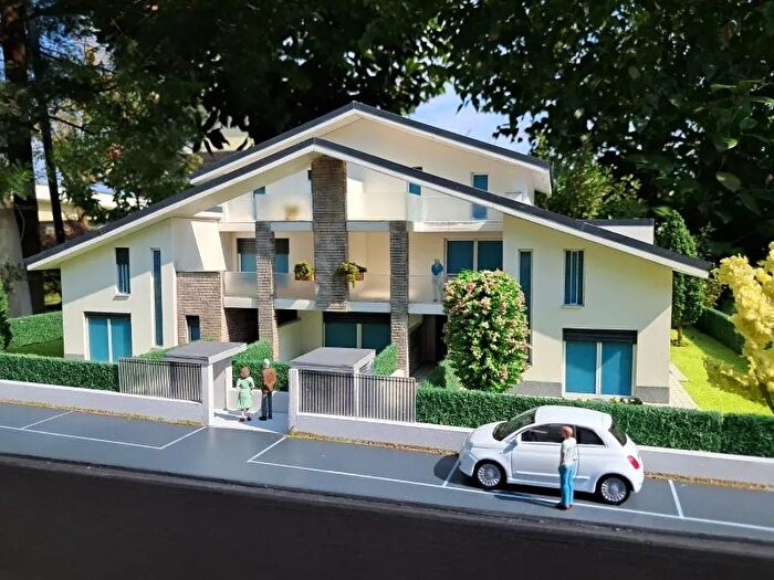 Case in Vendita e in Affitto - 2