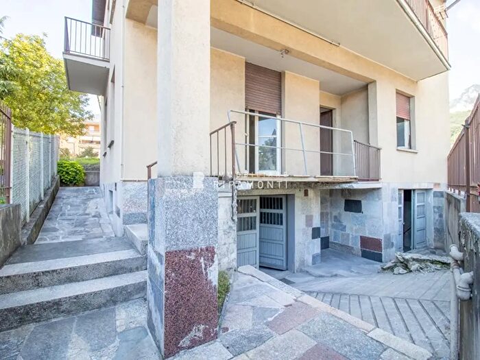 Case in Vendita e in Affitto - 2