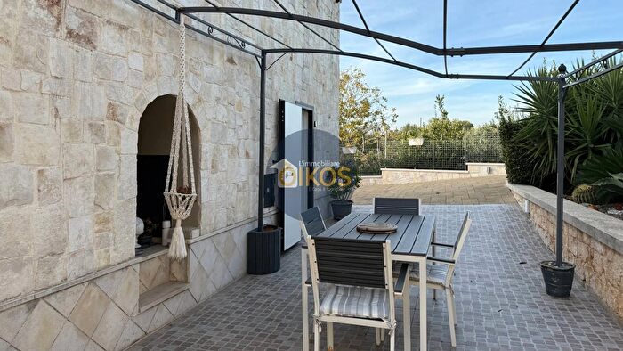 Casa trilocale in vendita in Contrada Ciporrelli C, Monopoli