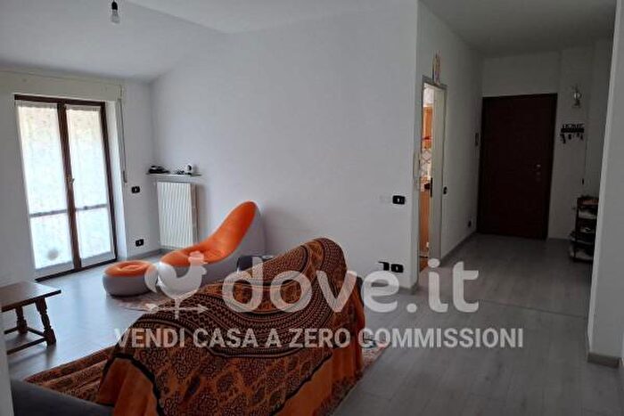 Appartamento trilocale in vendita in Via Aldo Moro, Sedrina