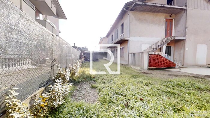 Appartamento con 5 locali in vendita in Via Sebastiano Caboto San Mauro Pascoli, San Mauro Pascoli