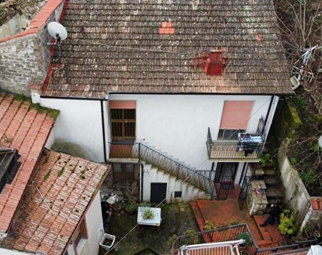 Casa bilocale in vendita in Piazza Settemb, San Martino Valle Caudina