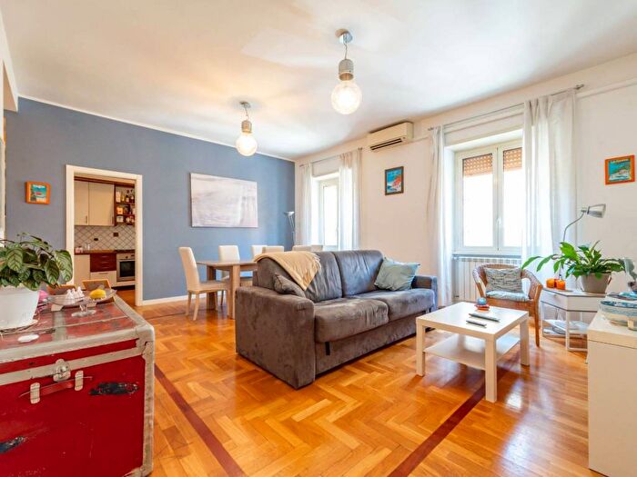 Appartamento con 5 locali in affitto in Via Lidia, Appio Latino, Roma
