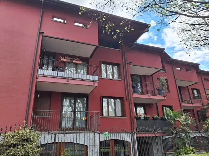 Casa con 5 locali in vendita in Via Arrigo Boito Monza, Monza