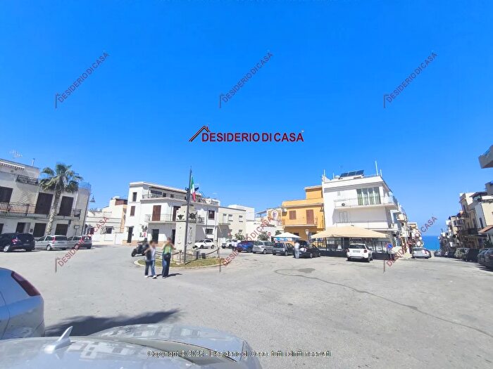 Casa trilocale in vendita in Terrasini