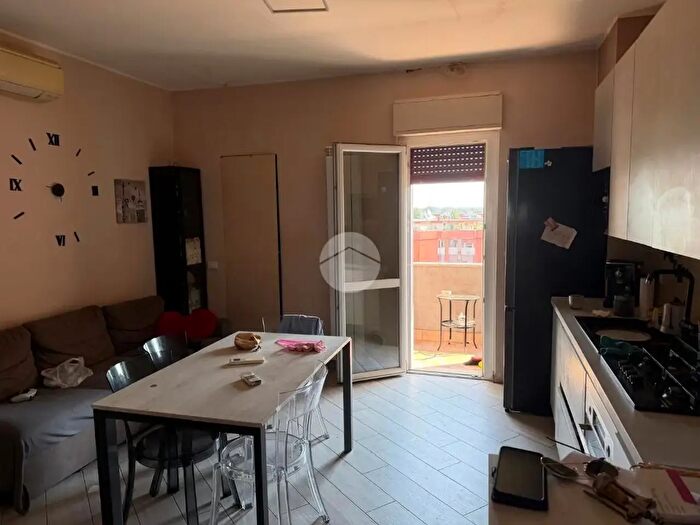 Appartamento trilocale in vendita in Viale Fratelli Cervi, San Giuliano Milanese