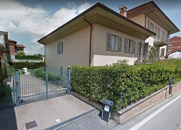 Casa monolocale in affitto in Via Albussano, Centro Storico, Chieri