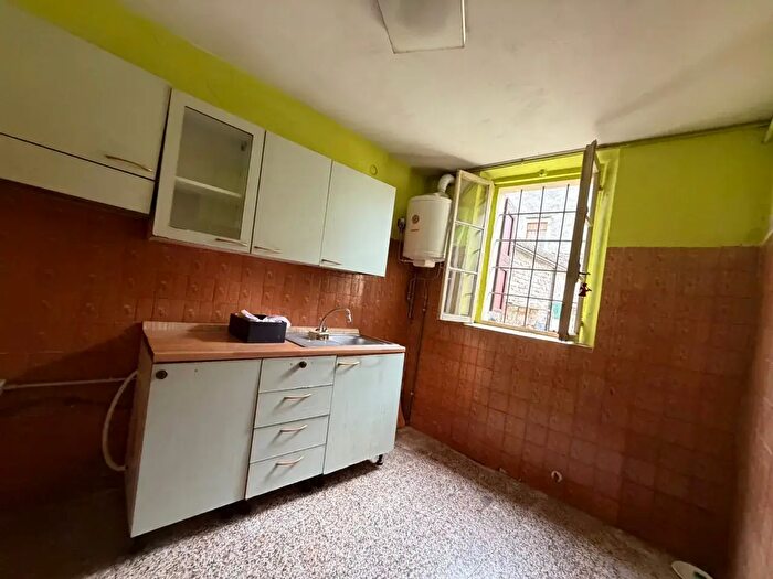 Casa con 6 locali in vendita in Via T Righi, Brescello