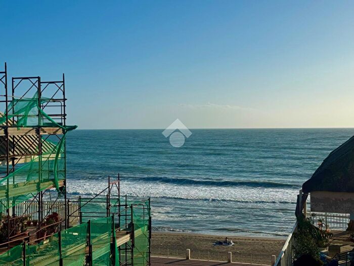 Appartamento trilocale in vendita in Roma