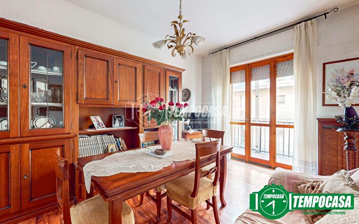 Appartamento trilocale in vendita in Valenza