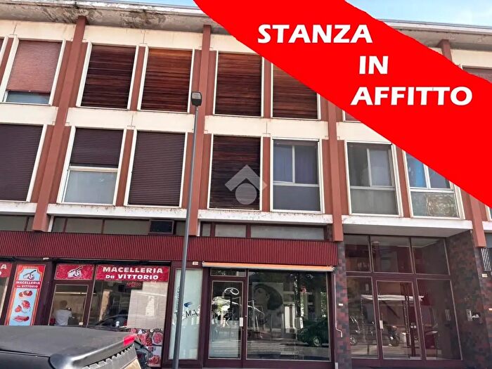 Appartamento bilocale in affitto in Via Sforzesca, Novara