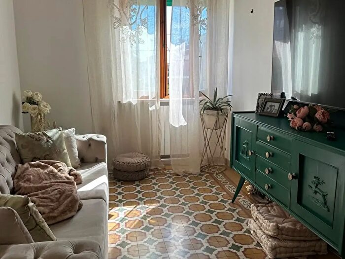 Casa quadrilocale in vendita in Campiglia Marittima