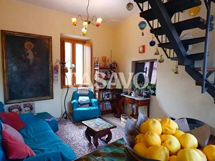 Appartamento trilocale in vendita in Via San Francesco, Eboli