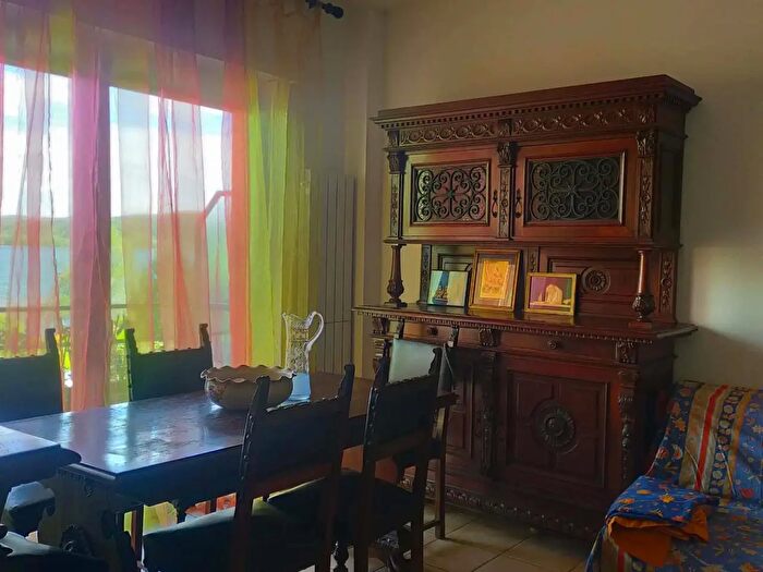 Appartamento monolocale in affitto in Via G Garibaldi, Dormelletto