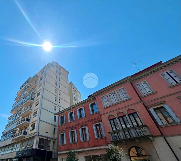 Appartamento trilocale in vendita in VLe Veneto, Chioggia