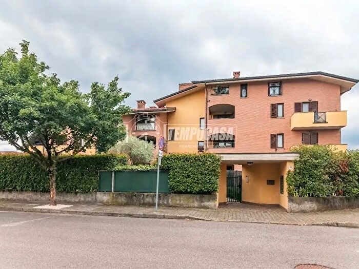 Appartamento quadrilocale in vendita in Mozzate