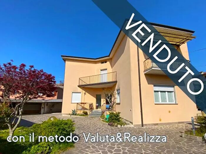 Appartamento quadrilocale in vendita in Via Filotti, Bergamo