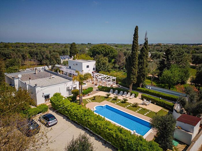 Casa con 6 locali in vendita in Ss, Carovigno