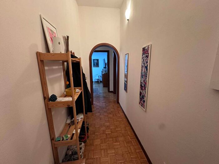 Appartamento trilocale in affitto in Via de Gandolfi, Bolognina, Bologna