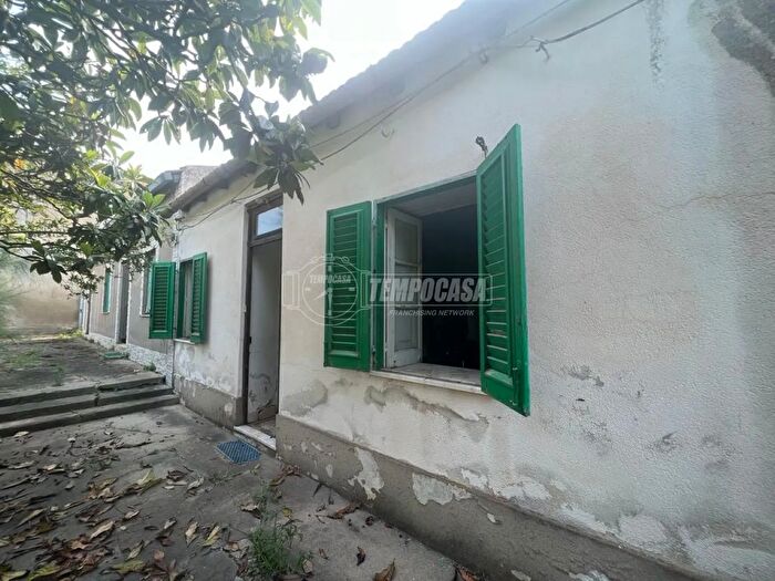 Casa trilocale in vendita in Strada Statale Dir, Messina