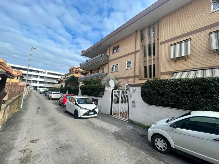 Appartamento trilocale in vendita in Via Aldo Moro, Marino
