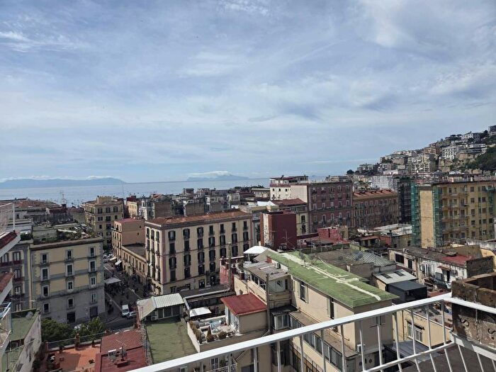 Appartamento quadrilocale in affitto in Cupa Caiafa, Mergellina Piedigrotta, Napoli