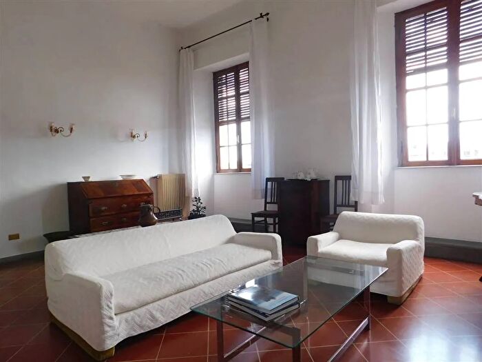 Appartamento con 7 locali in vendita in Pisa