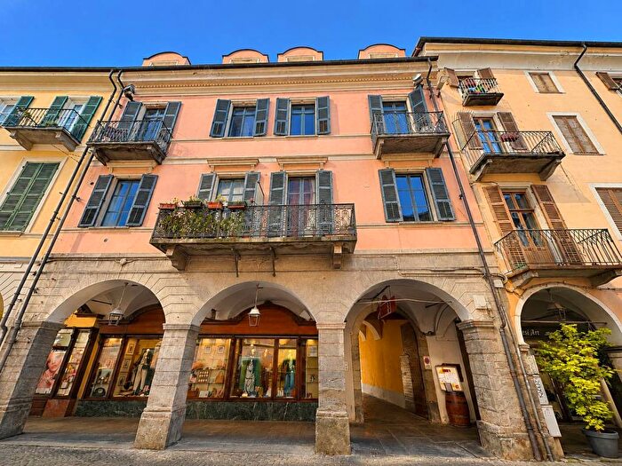 Appartamento bilocale in affitto in Piazza San Donato, Centro Storico, Pinerolo