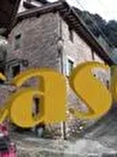 Casa con 5 locali in vendita in Camaiore