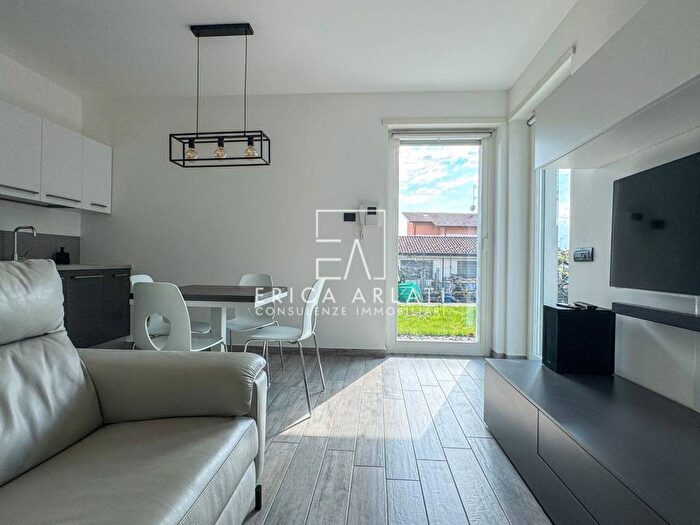 Appartamento bilocale in affitto in Via dei Prati Rossi, Bizzarone