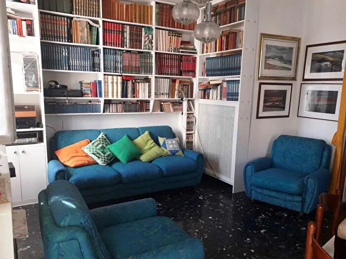 Appartamento con 5 locali in vendita in Osimo