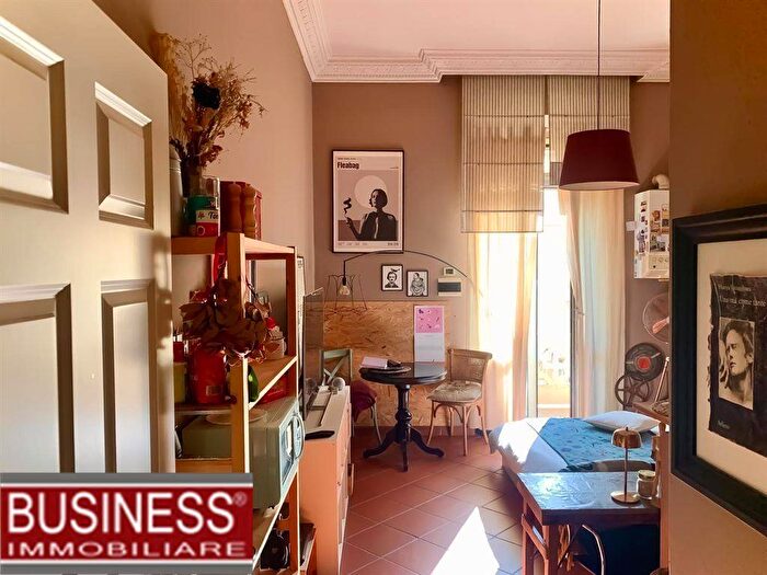 Appartamento monolocale in affitto in Via Alserio, Farini, Milano