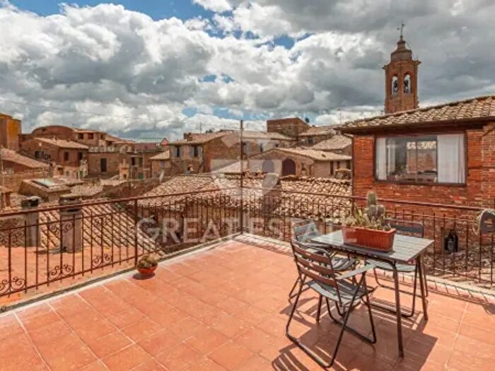 Appartamento con 6 locali in vendita in Piazza Plebiscito, Citta Della Pieve