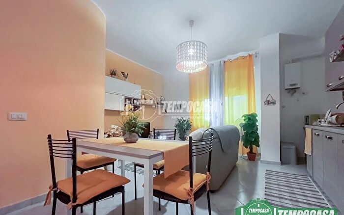 Appartamento bilocale in vendita in Via Dante Alighieri, San Donato Milanese