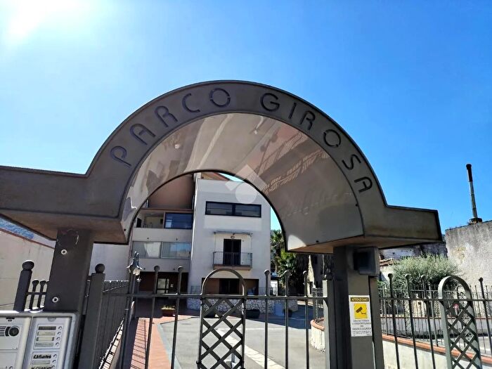 Appartamento trilocale in vendita in Via San Marco, San Felice A Cancello