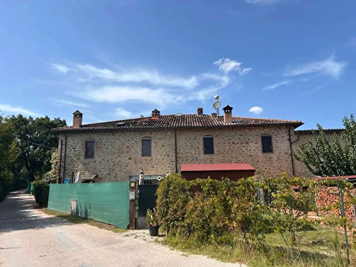 Appartamento quadrilocale in vendita in Strada Madonna del Giglio, Perugia