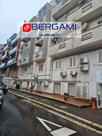 Appartamento trilocale in vendita in Via della Libertà, Nettuno