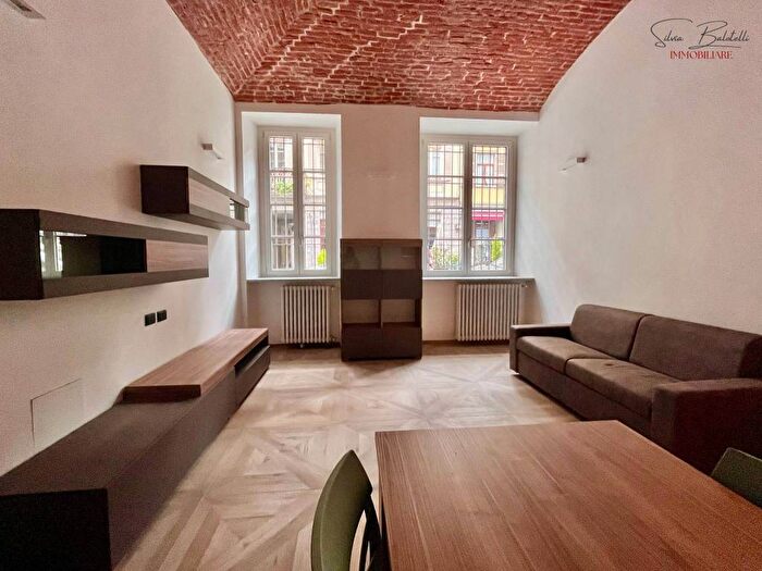 Appartamento bilocale in affitto in Via Andrea Massena, Crocetta, Torino