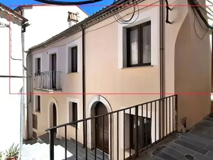Appartamento quadrilocale in vendita in Corso Vittorio Emanuele, Rivello