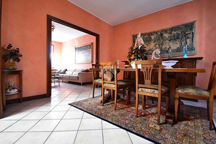 Appartamento quadrilocale in vendita in Via Cesare Pavese, Noceto