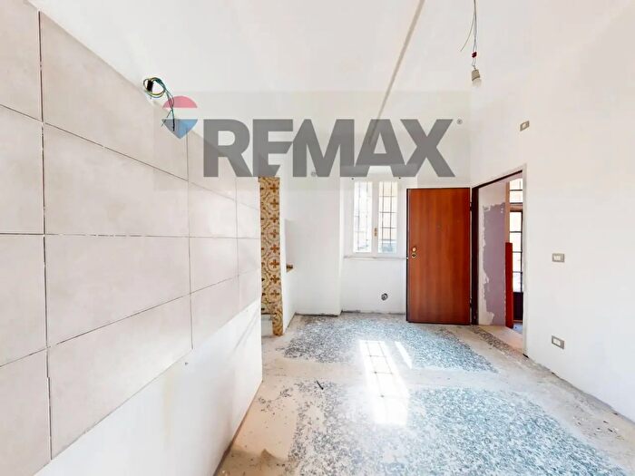 Appartamento trilocale in vendita in Via Papa Giovanni XXIII, Missaglia