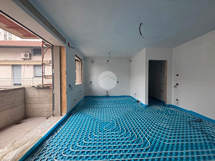 Appartamento trilocale in vendita in Corso Roma, Cesano Maderno