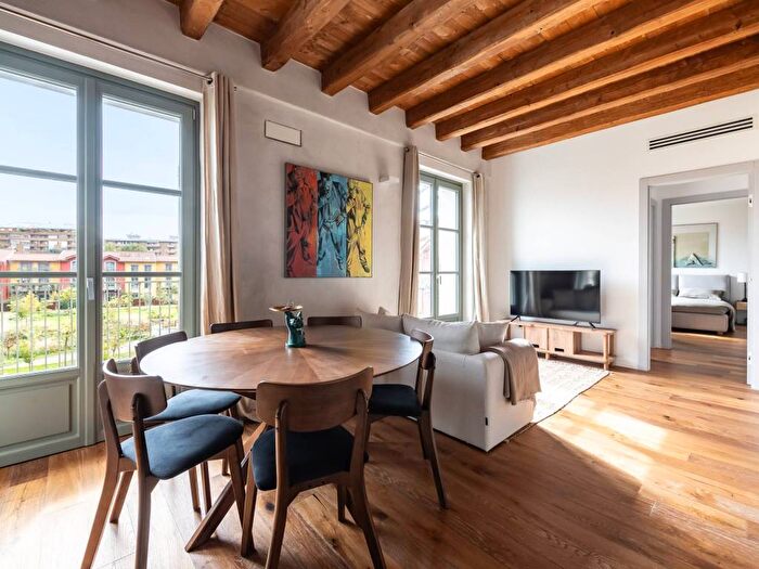 Appartamento bilocale in affitto in Via Bonaventura Zumbini, Famagosta, Milano
