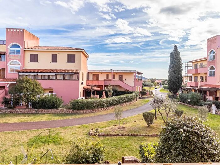 Appartamento monolocale in affitto in Via Isola Padron Fiaso, Olbia
