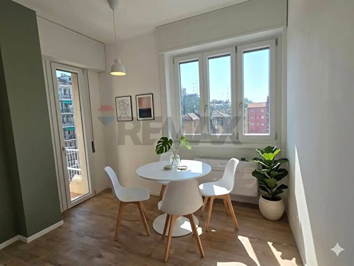 Appartamento monolocale in affitto in Piazza Napoli, Milano