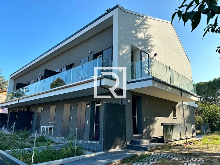 Appartamento con 5 locali in vendita in Panaro Cesena, Cesena