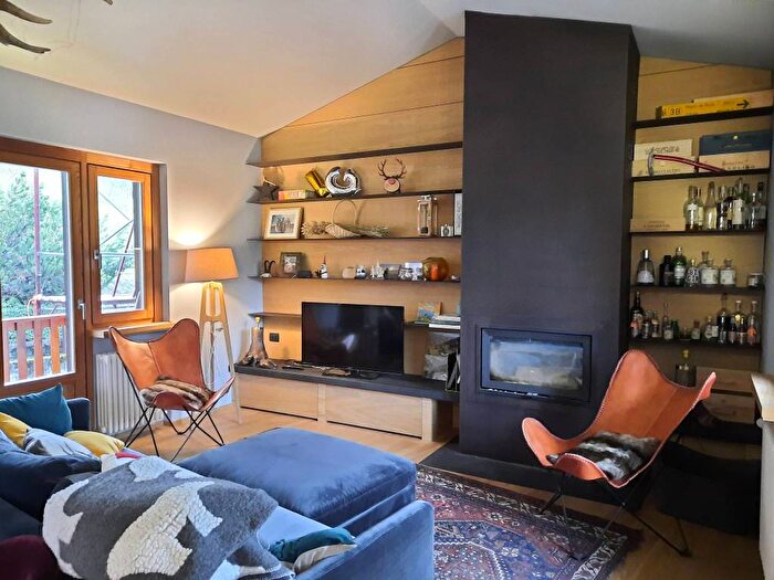 Appartamento quadrilocale in affitto in Strada del Pussey, Centro, Courmayeur