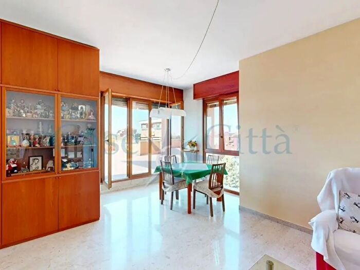 Appartamento trilocale in vendita in Via Dante, Pero