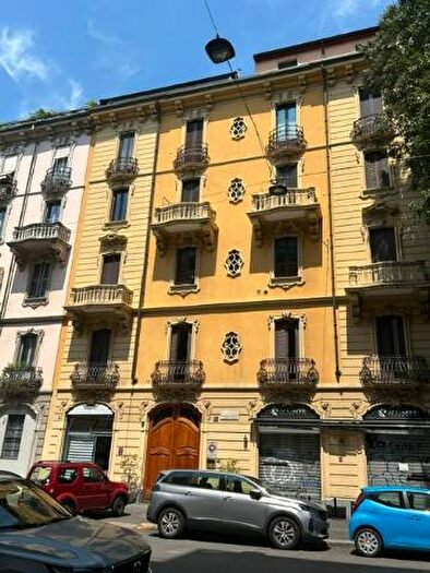 Appartamento trilocale in affitto in Via Bernardino Lanino, Solari, Milano